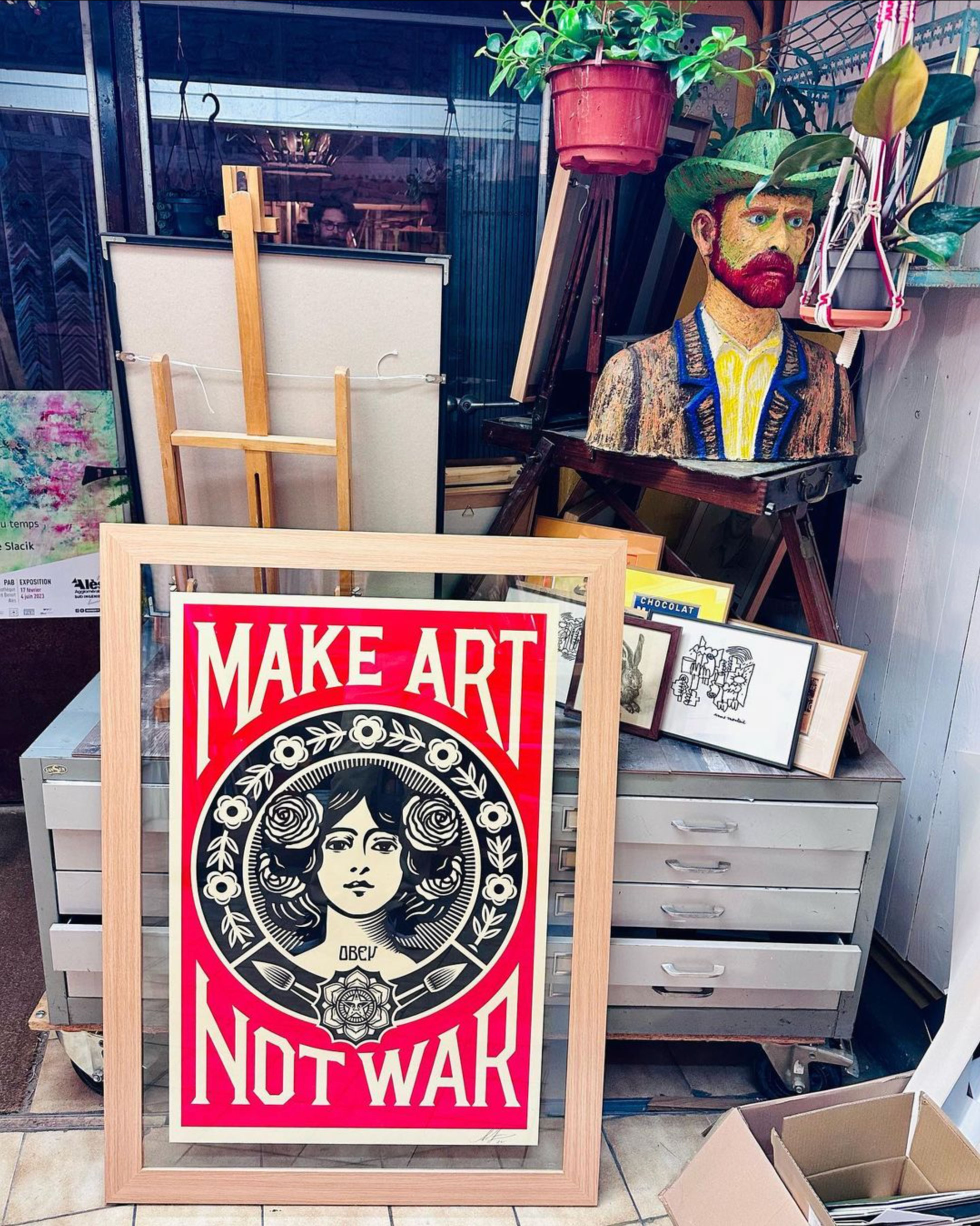 MAKE-ART-NOT-WAR